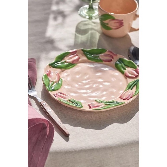 Anthropologie Foster Tulip Dessert Plates - set of 4 - NWT - Picture 2 of 2